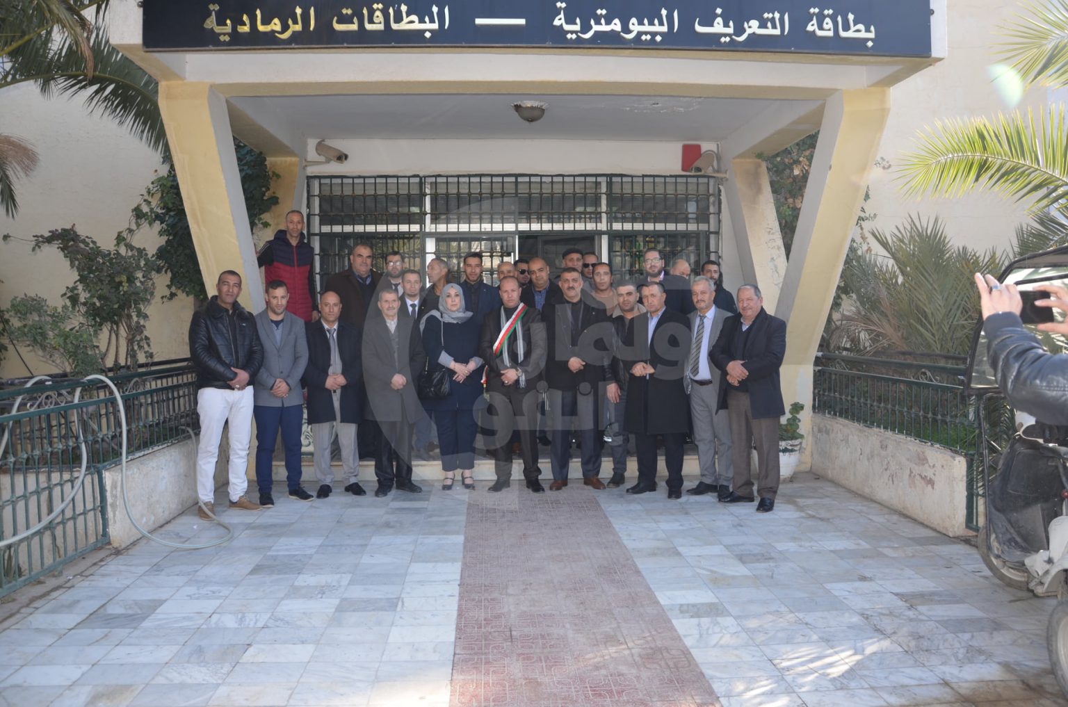 “خيبة وهروب: المصوتون بلا يهربون من الشعب دون تبرير”